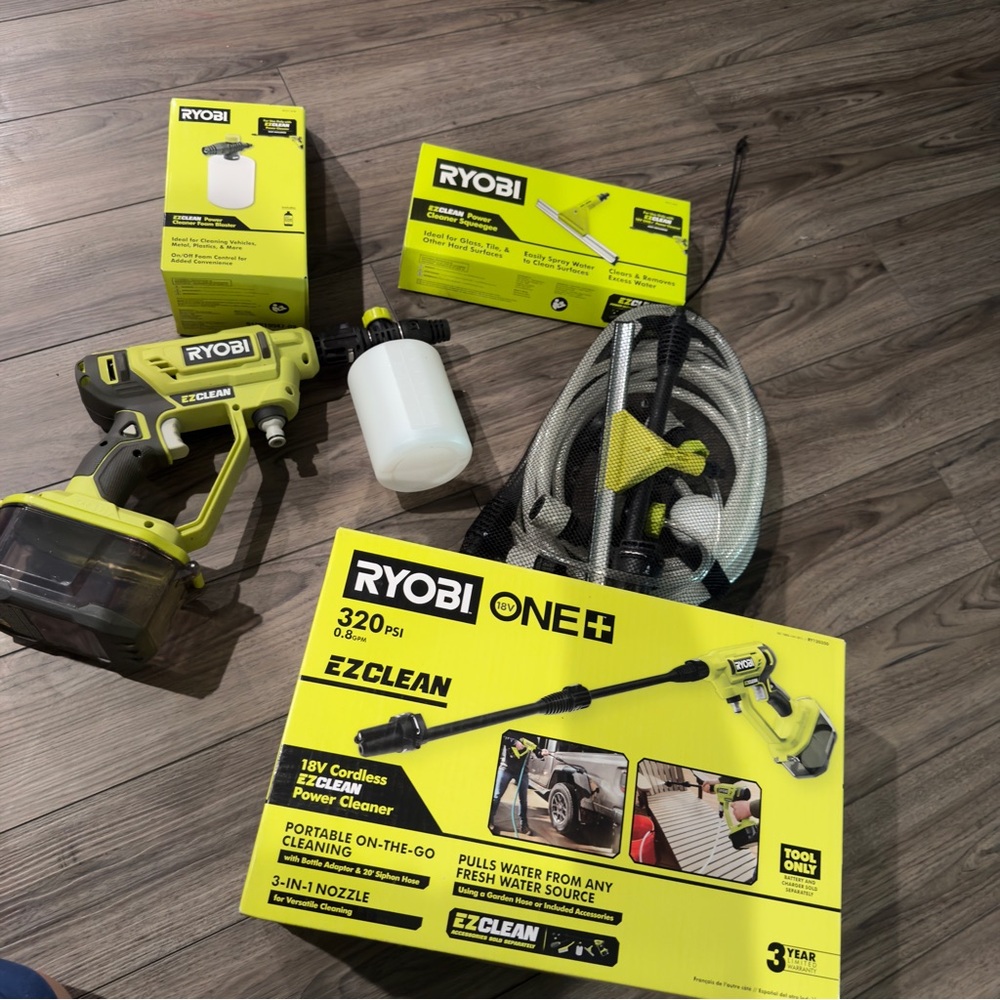 Ryobi EZ Power Clean Cordless  with Accessories. 18v